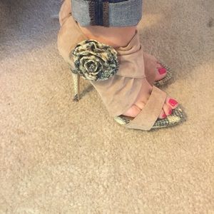 Tan suede snake skin like heels